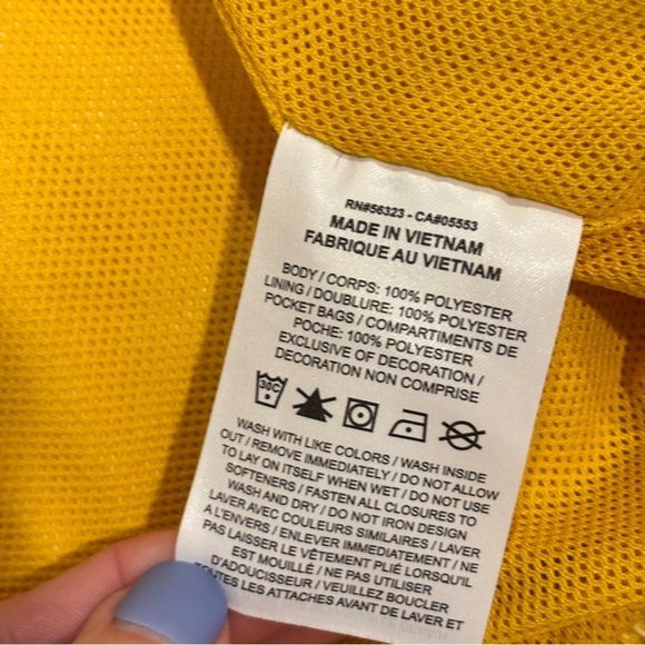 Women's Nike Sportswear AOP Woven Jacket Yellow Daisy Size Small - Picture 12 of 16